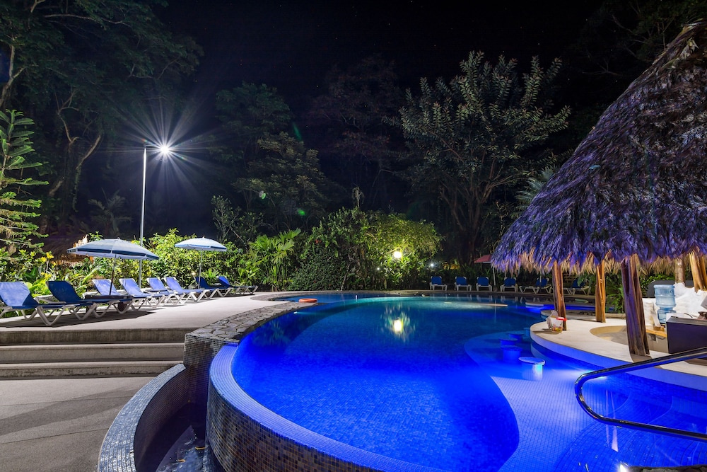 Cariblue Beach Jungle Resort 25/47