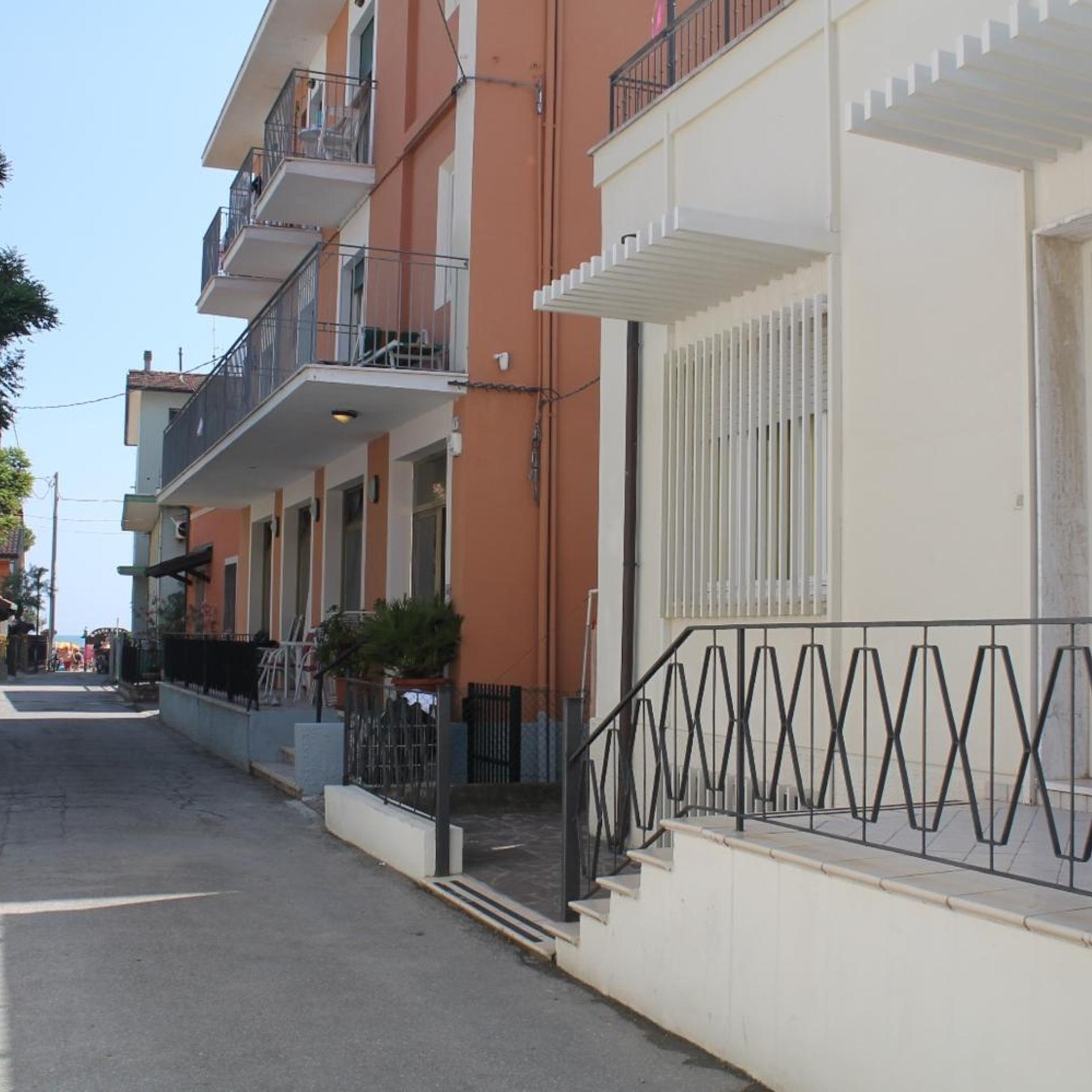 Hotel Cannes 4/50