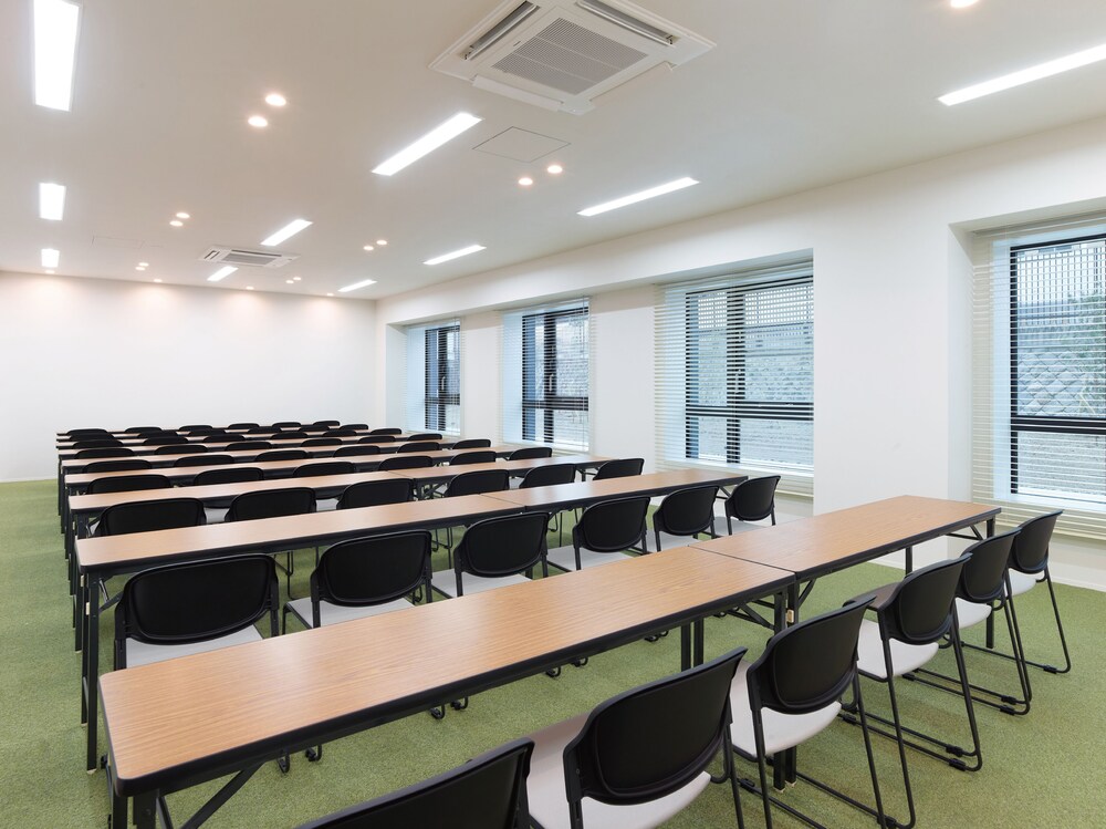 Dorsett by Agora Osaka Sakai 50/59