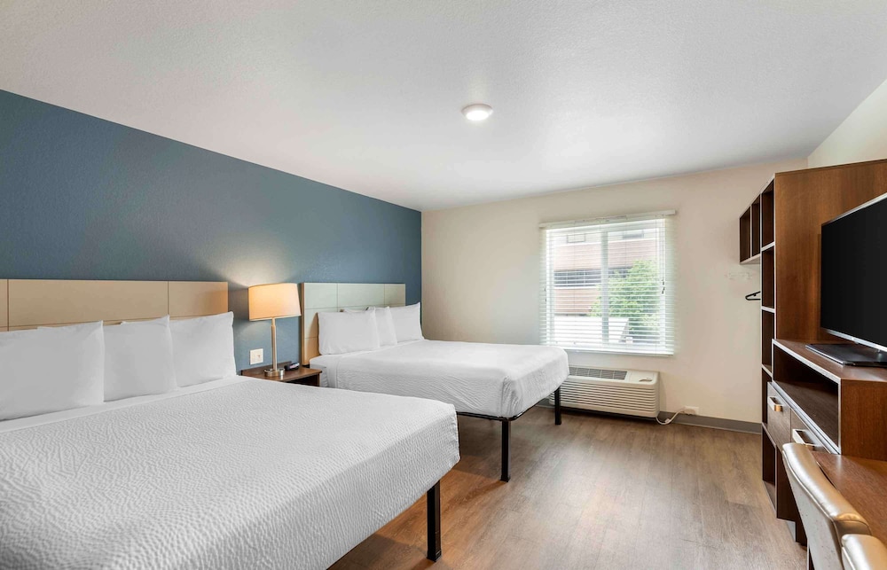Studio, 2 Queen Beds