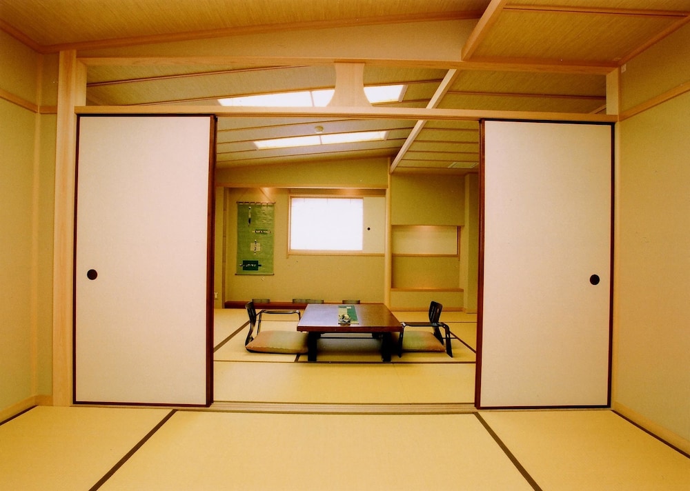 Kamogawa-Kan Inn 21/37