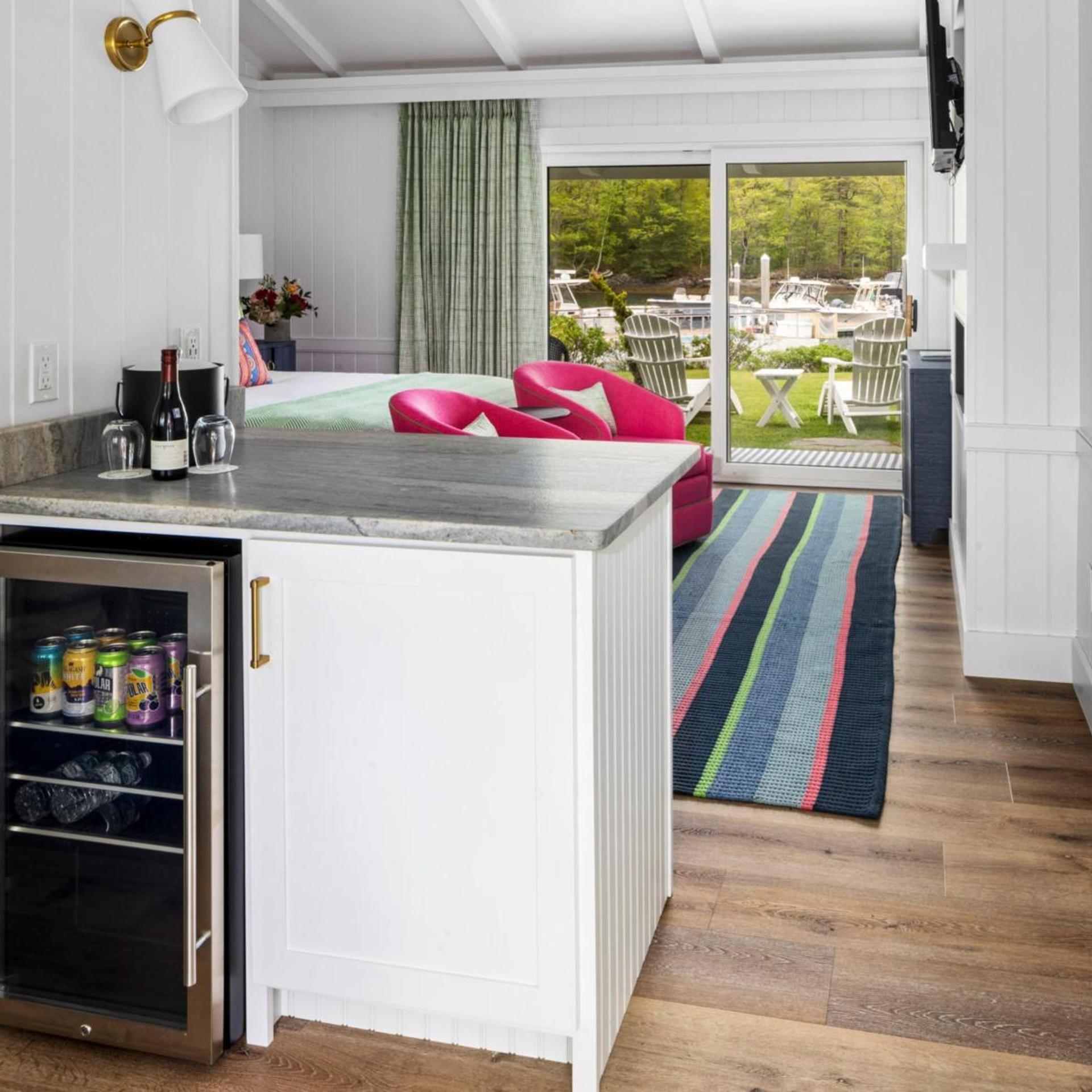 Yachtsman Hotel & Marina Club 4/60