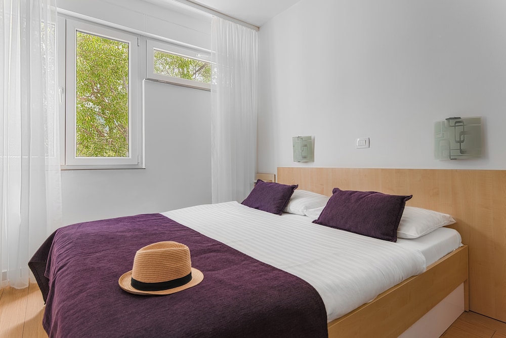 Hotel Slaven 22/65