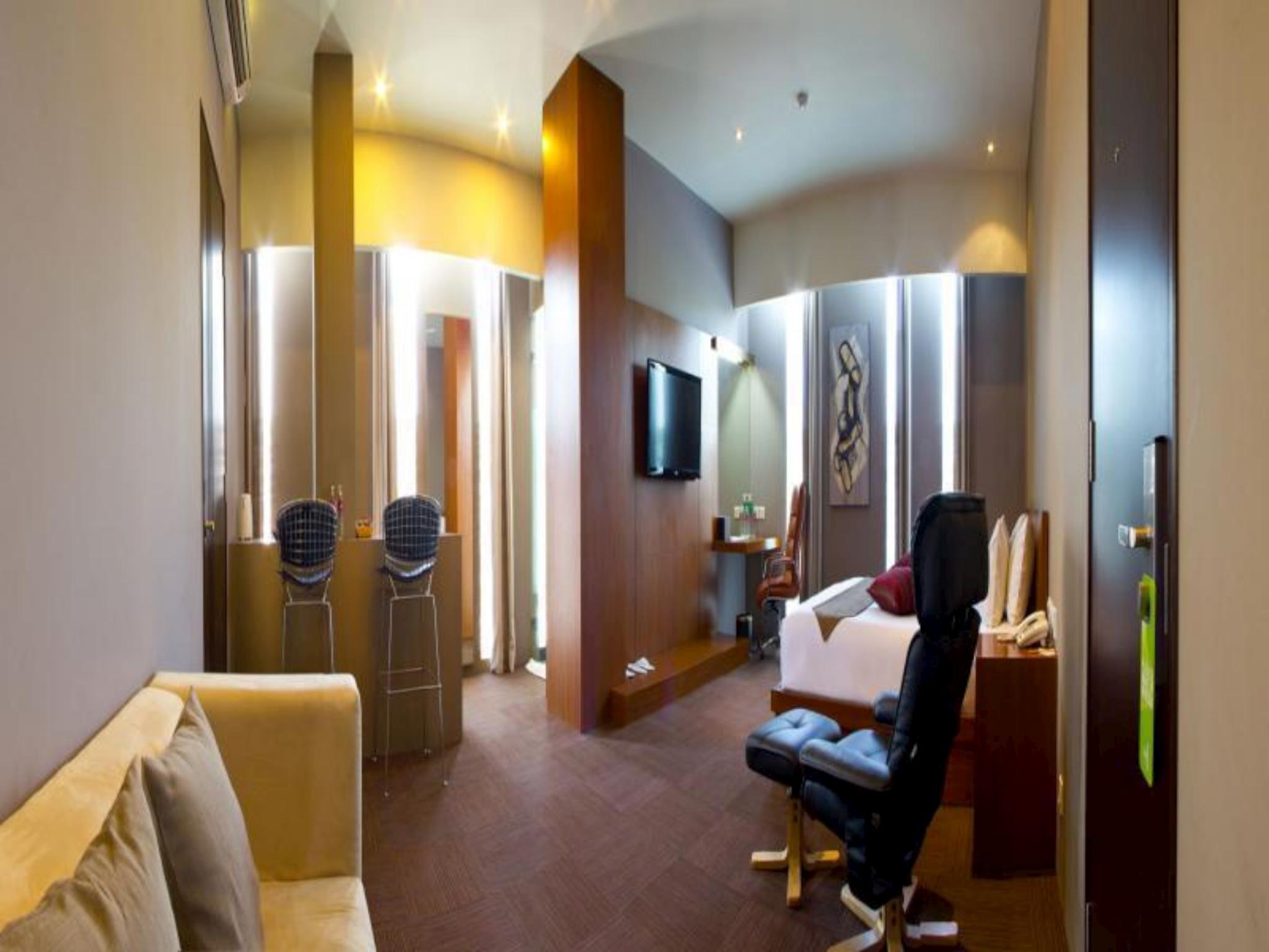 PLAN B HOTEL 35/35