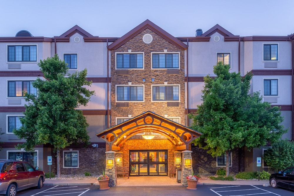 Staybridge Suites Davenport 1/64