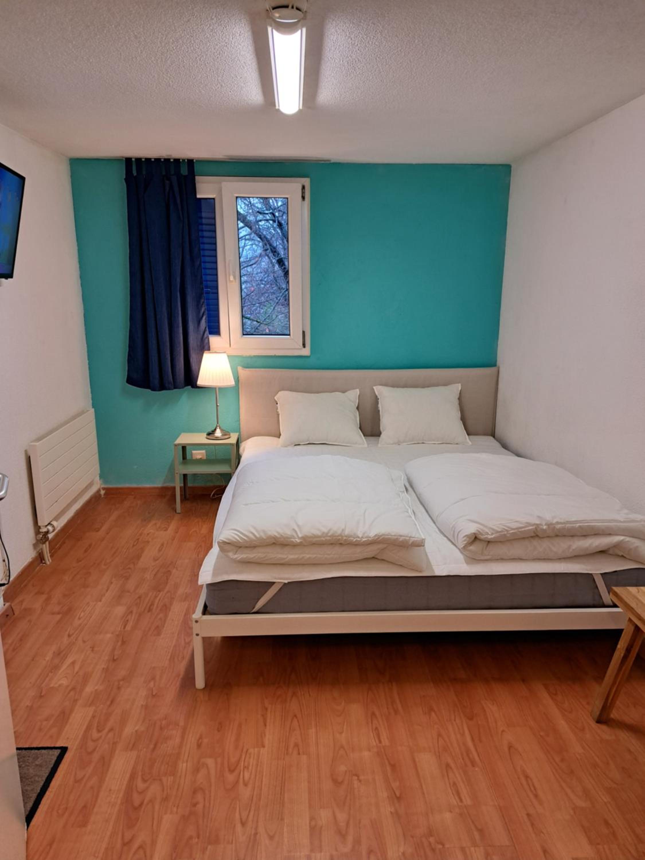 Bellpark Hostel 8/24