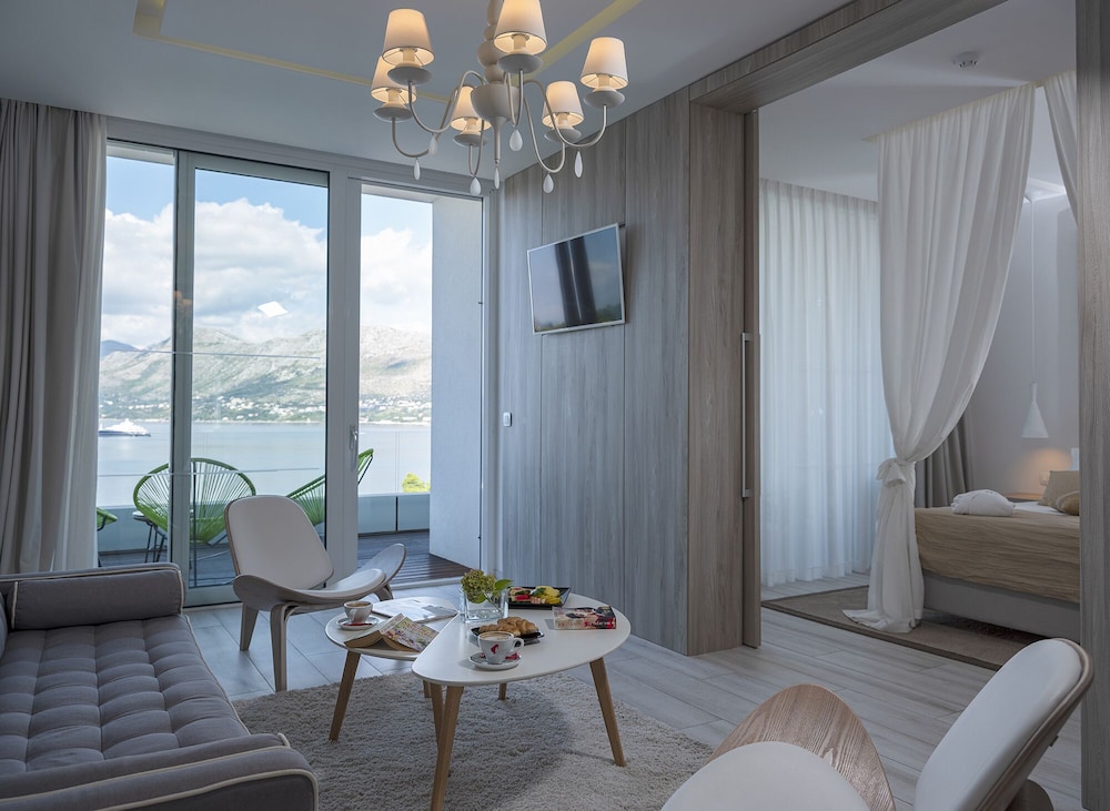 Hotel Cavtat 50/68