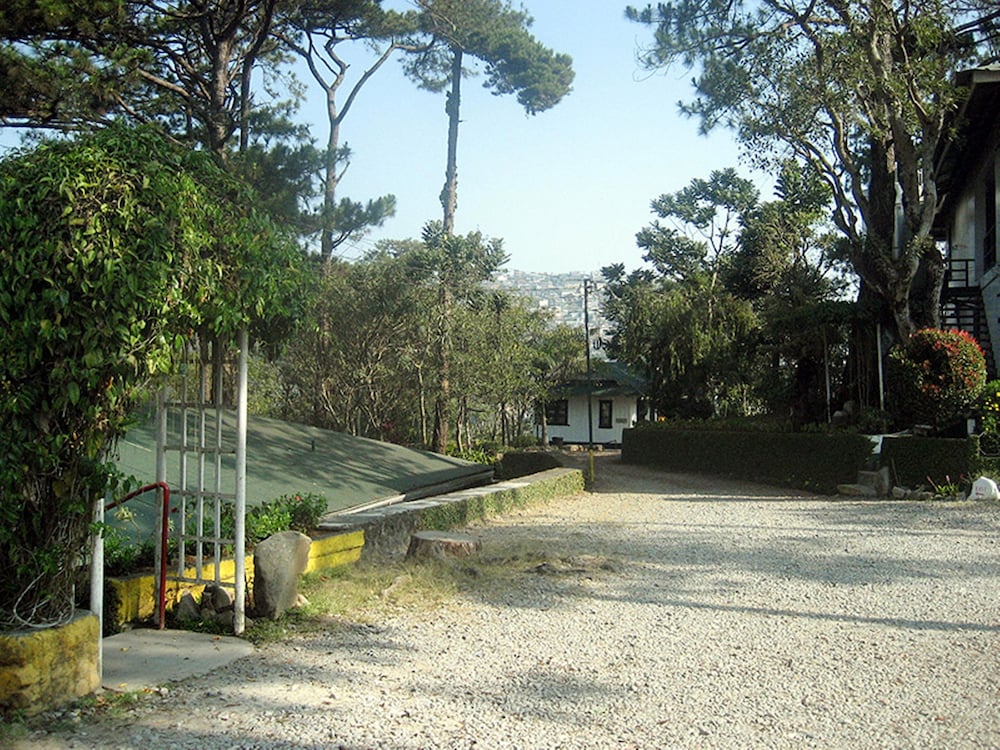 Pine Breeze Cottages 46/55