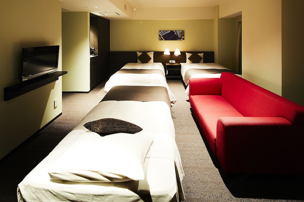 Ginza Grand Hotel 48/67