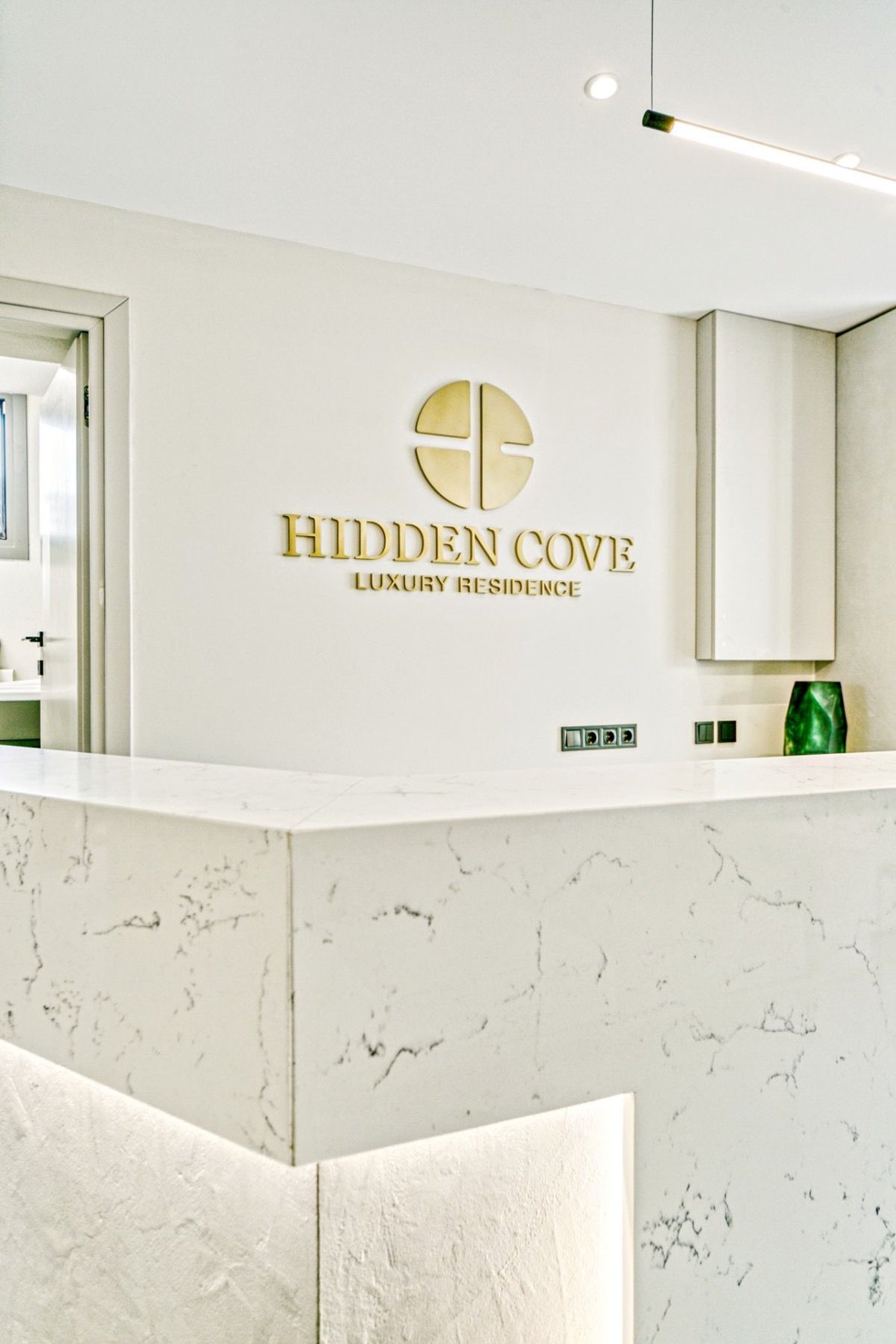 Hidden Cove Corfu 6/34