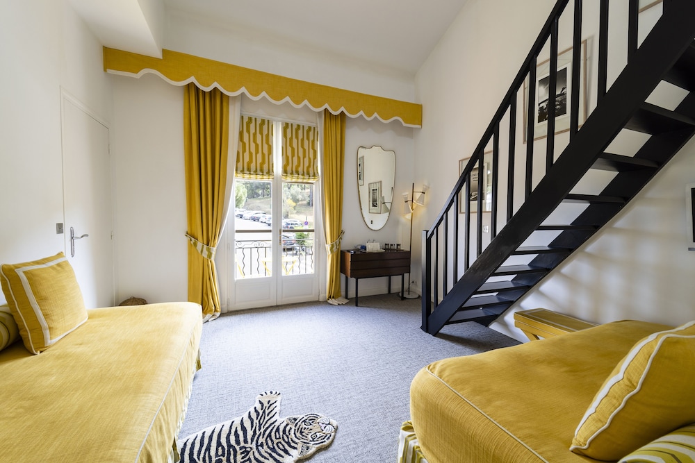 Hôtel Le Y 15/50