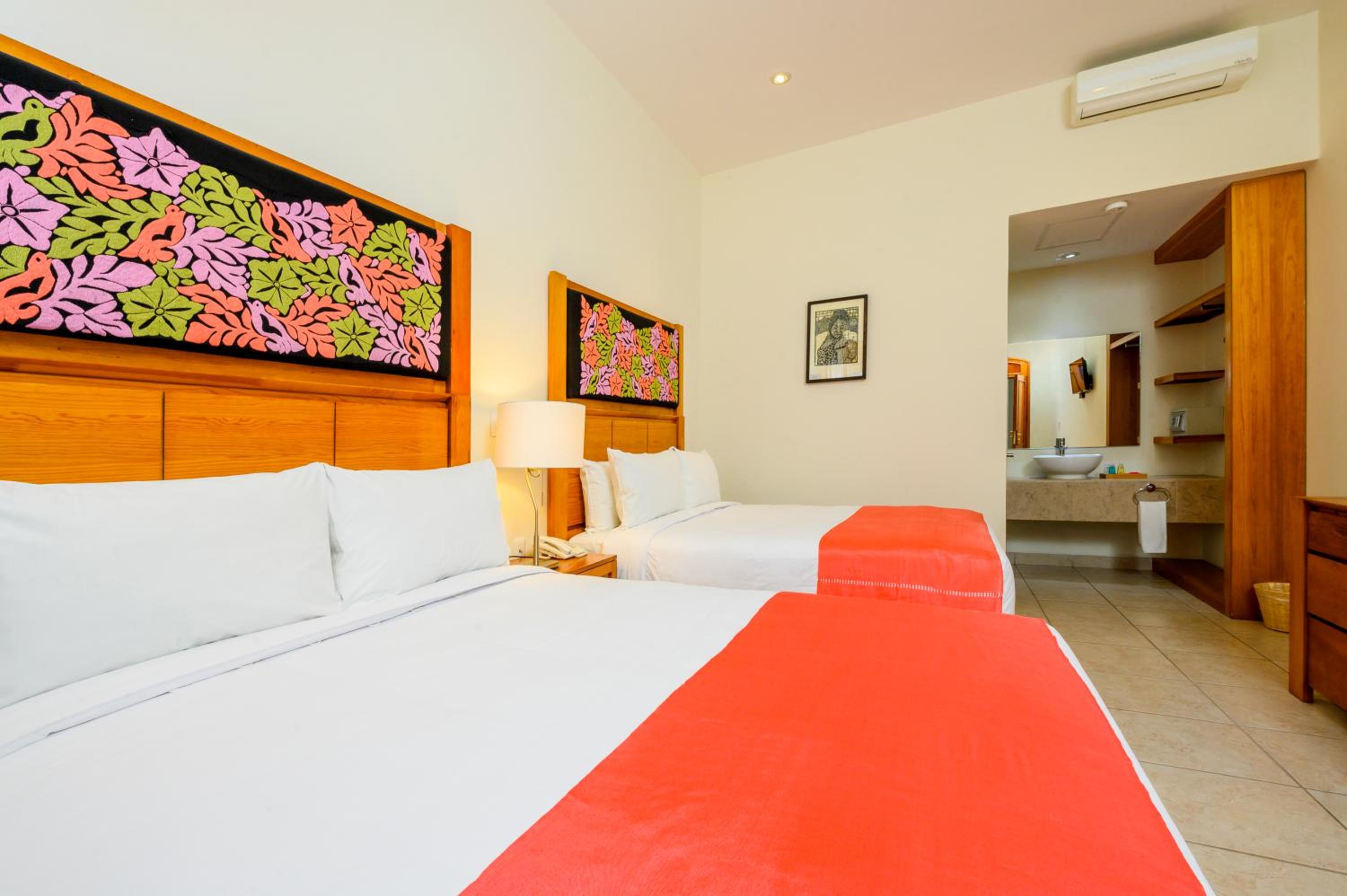Standard, 2 Double Beds