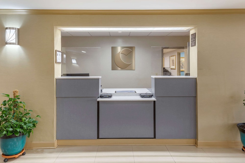 Comfort Inn Greensboro - Kernersville 9/32