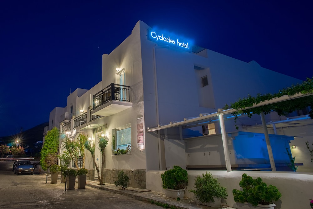 Hotel Cyclades 2/61