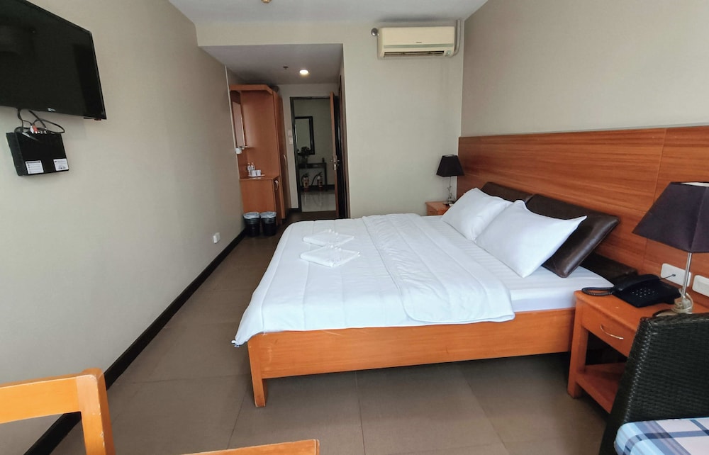 Fuente Oro Business Suites 45/68