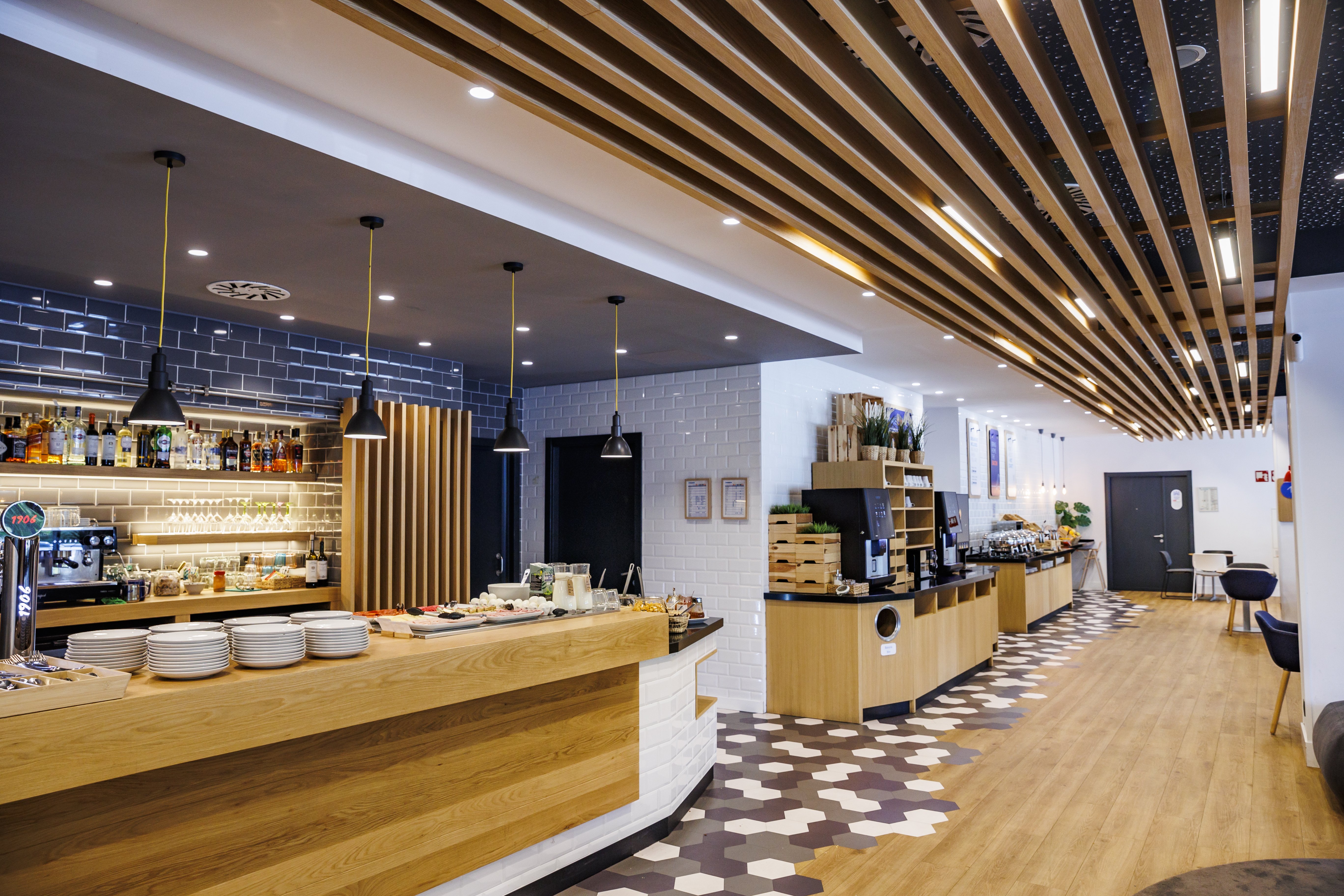 Holiday Inn Express Bilbao 8/56