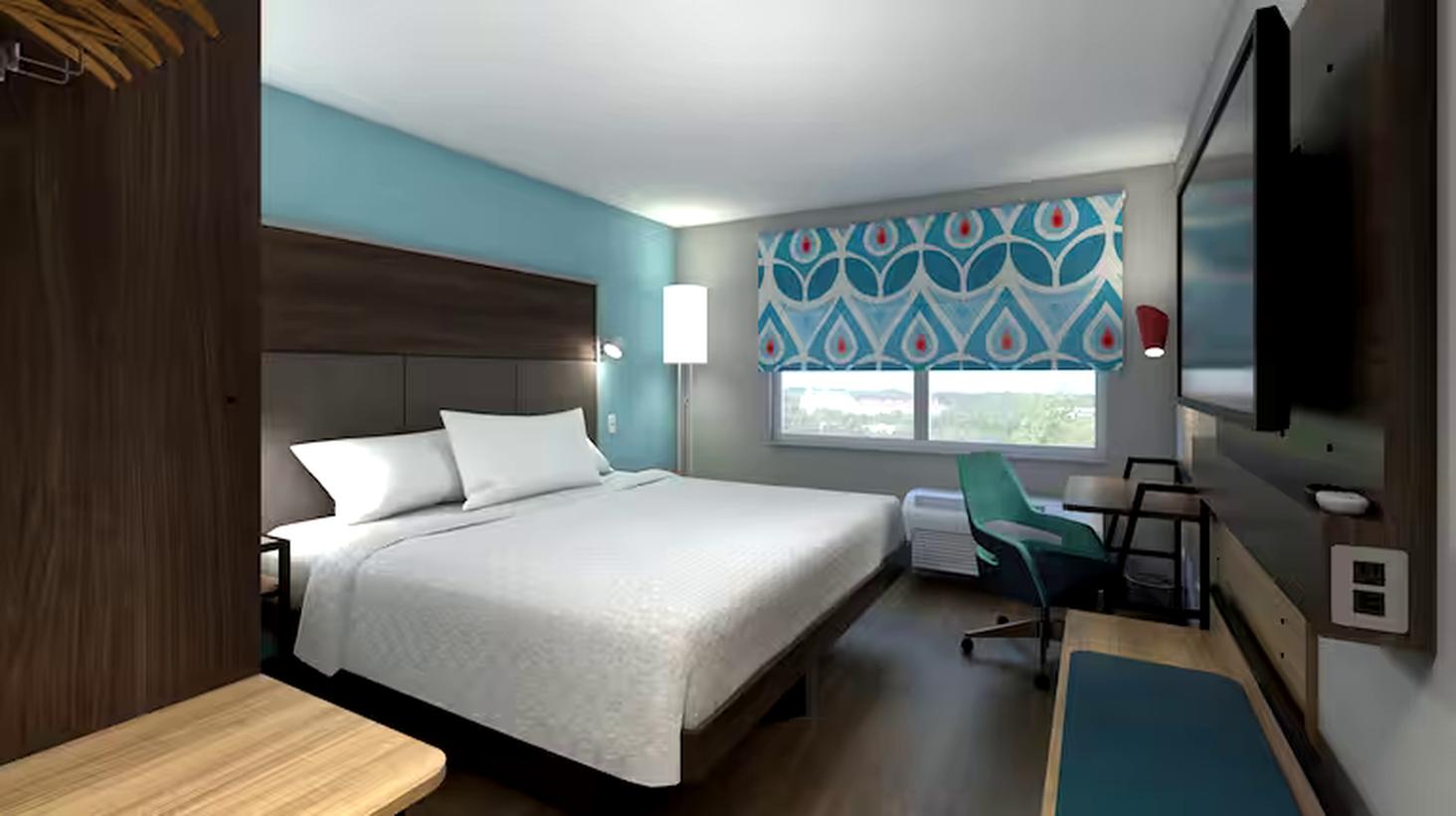 ROOM, KING BED, ACCESSIBLE