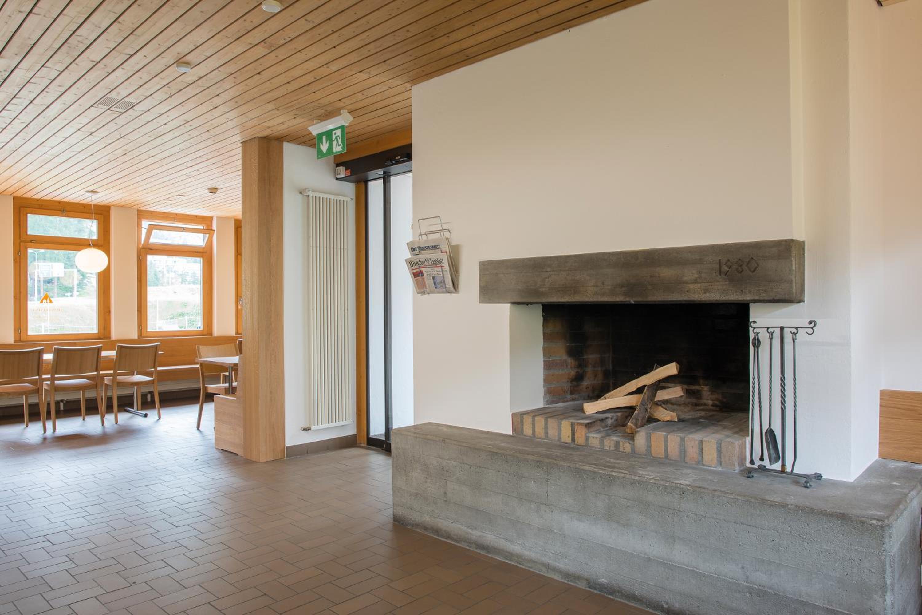 Youth Hostel Pontresina 5/18