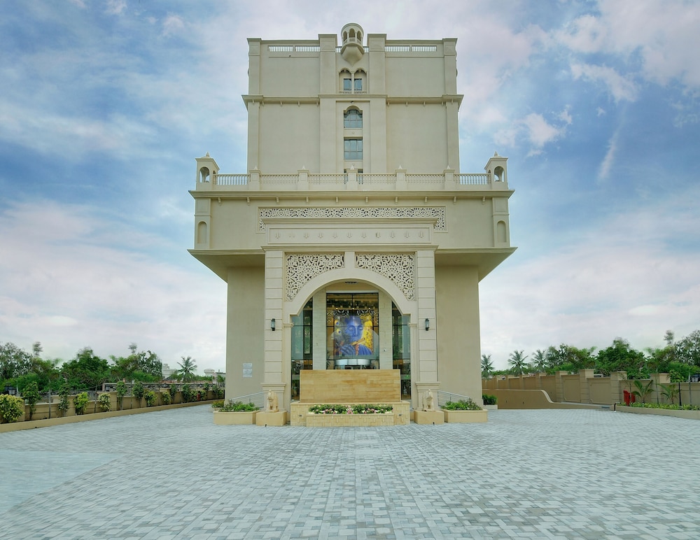 Lemon Tree Premier, Dwarka 5/50