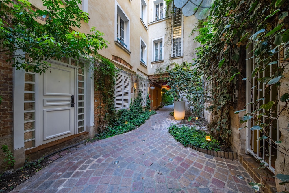 Les Patios Du Marais 71/81