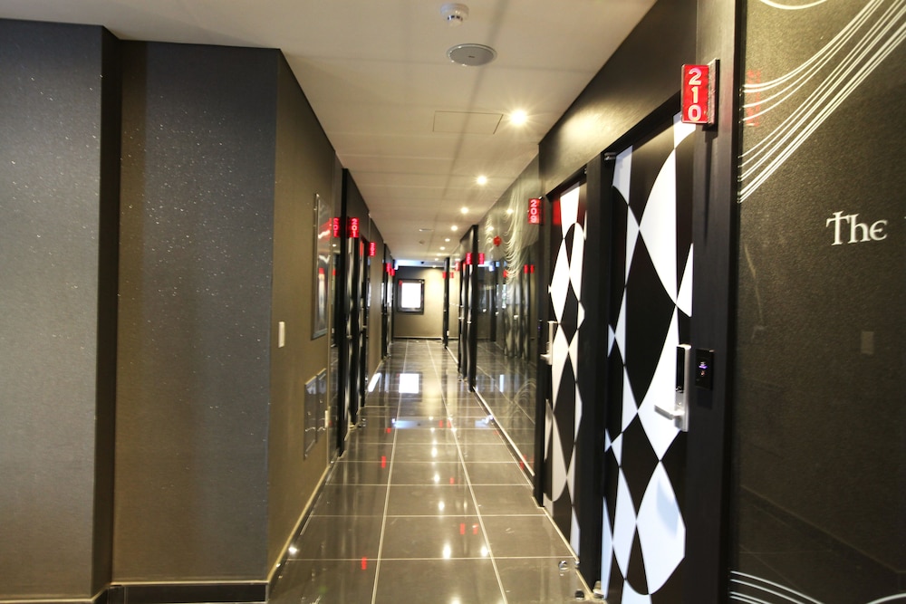 Jeju Lux Hotel photo2