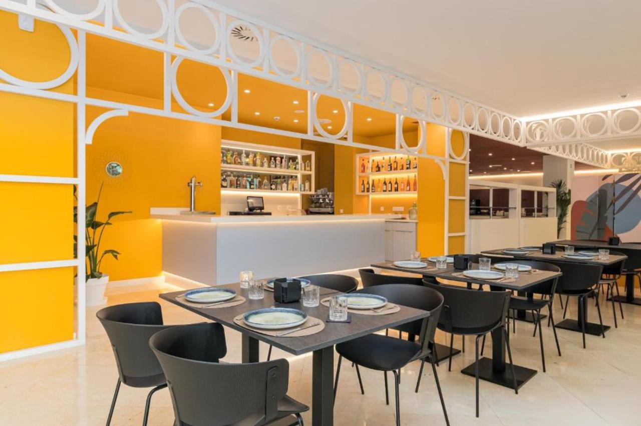 Hotel Puerta Santander 19/23