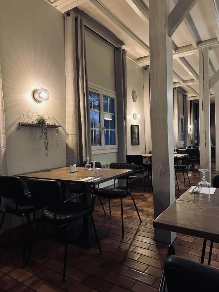 Hotel La Promenade 22/30