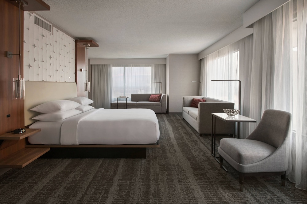 Norfolk Waterside Marriott 10/51
