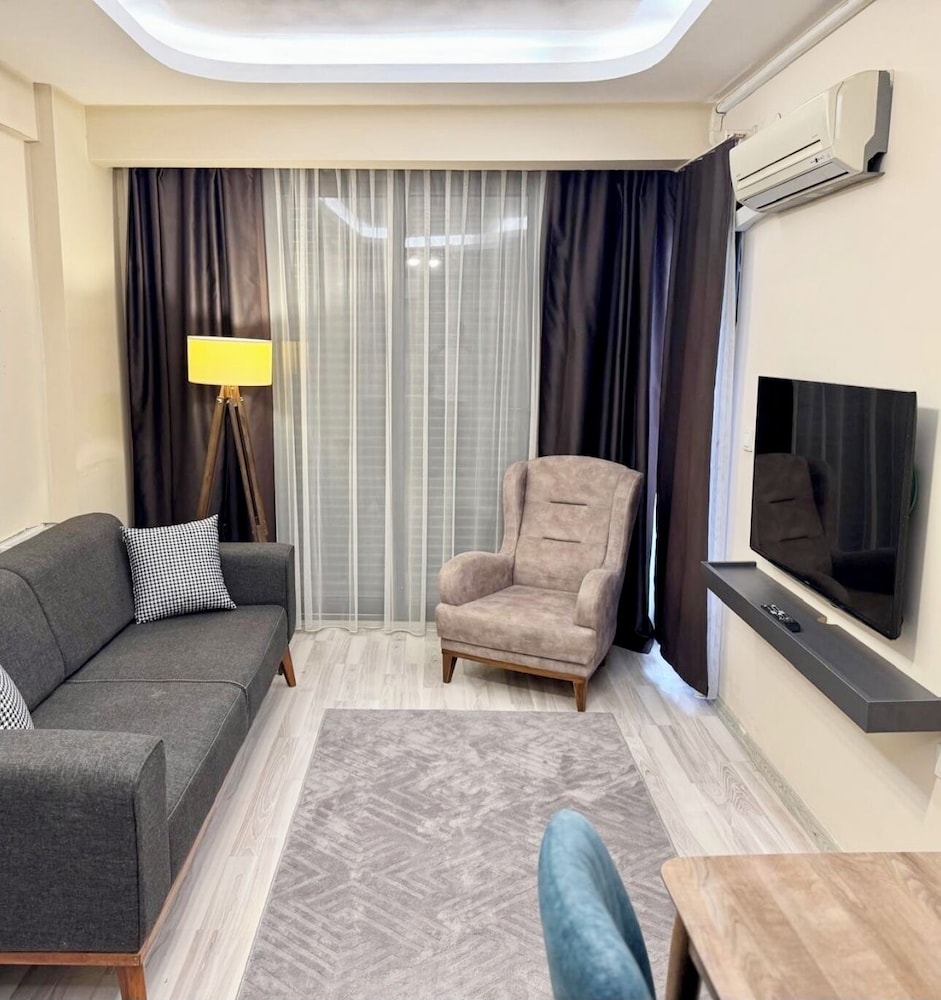 Beta Homes Boutique Hotel 26/36