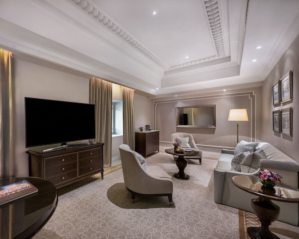 The Fullerton Singapore 36/56