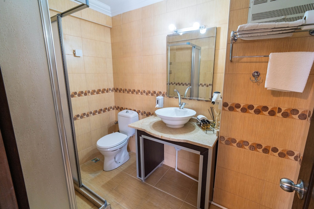 Turkevi Butik Otel 50/50