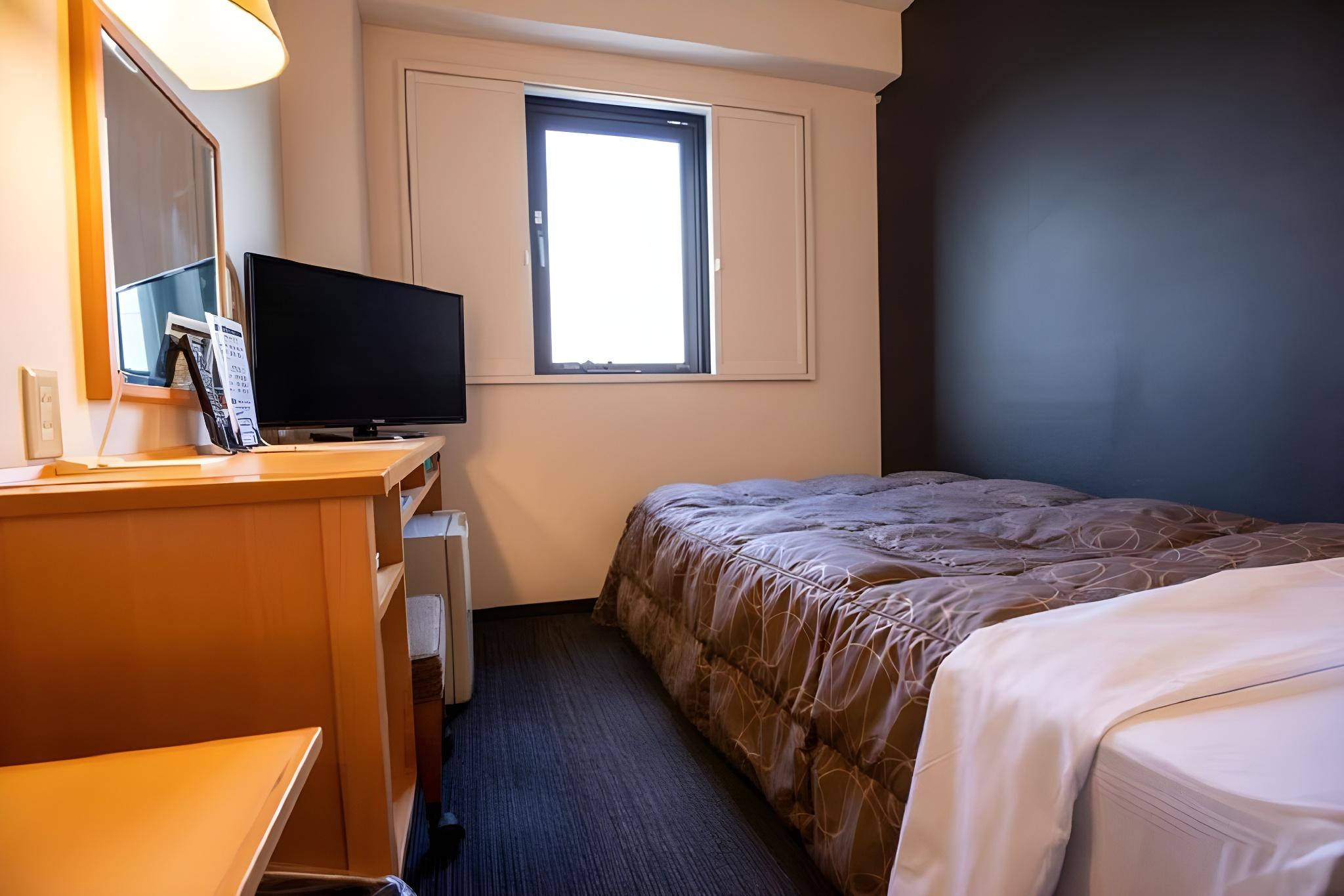 Room, Single, Smoking