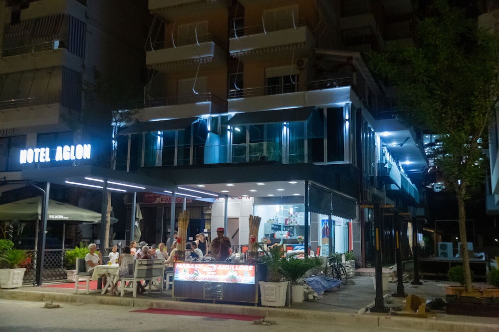 Hotel Aglon 4/50