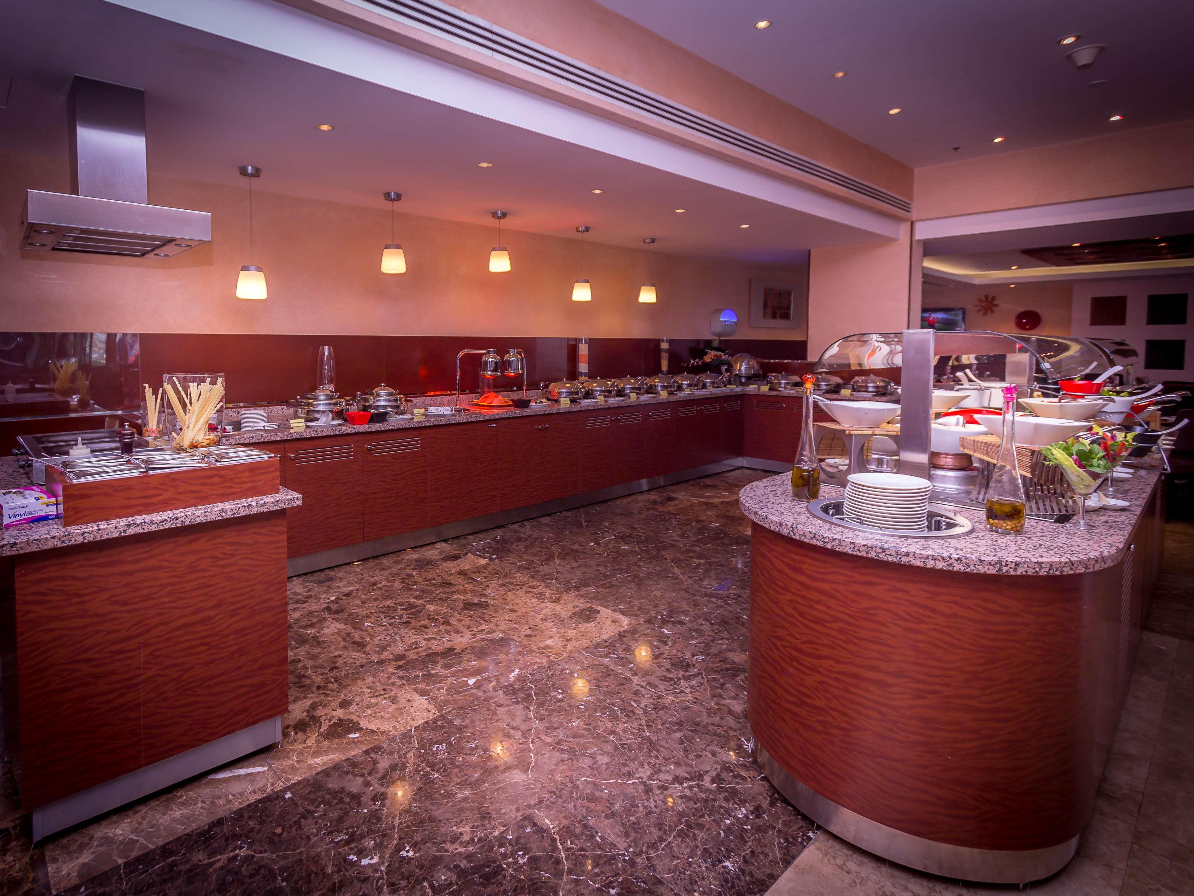 City Center Hotel Manama 6/50