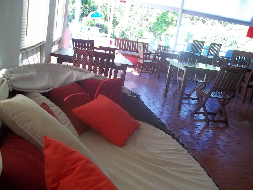 Palm Garden Hotel 26/50