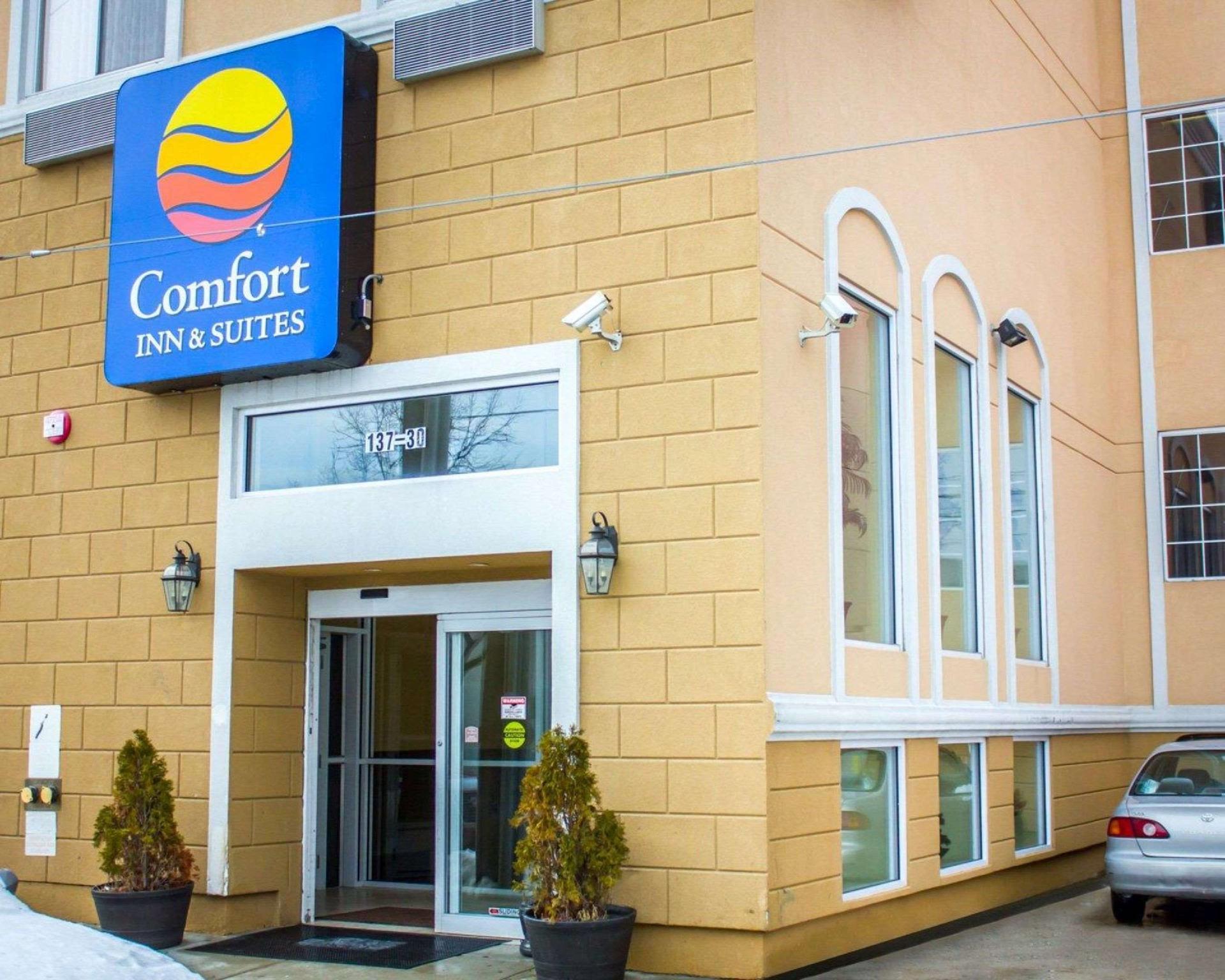 Travelodge by Wyndham Ozone Park 2/19