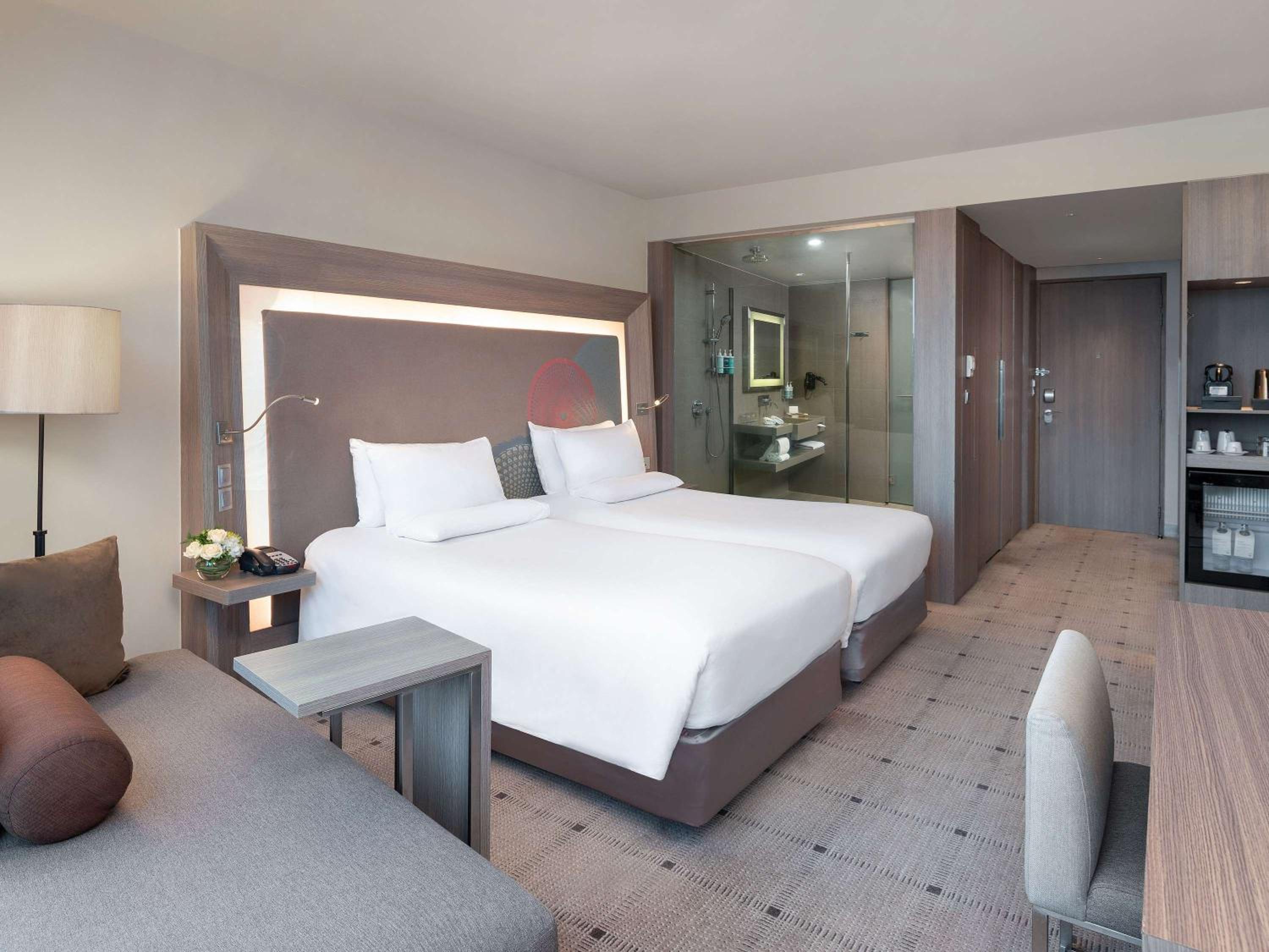 غرفة بريميير بسرير فردي بإطلالة على المتنزه، Novotel Bangkok Platinum 8/10