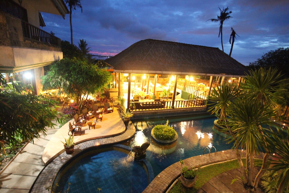 Sanur Seaview Hotel 7/58