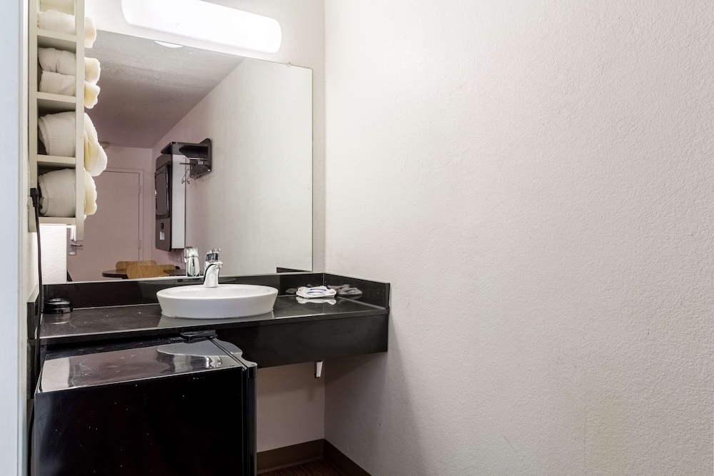 Motel6 Garland, TX - Dallas 41/44