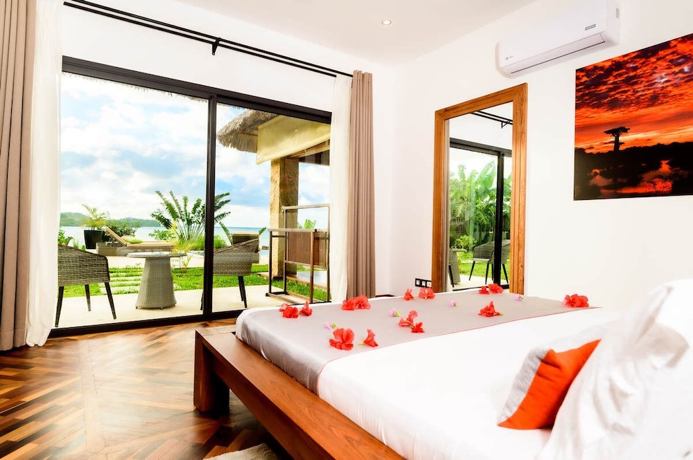 3 BEDROOMS, LUXURY, VILLA, SEA VIEW, PRIVATE POOL