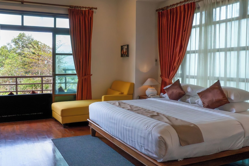 فيلا بسرير كوين وسرير فردي بإطلالة على البحر بـ3 غرف نوم بمسبح خاص، Indra Maya Pool Villas 2/10