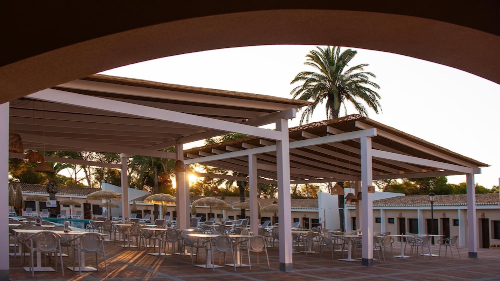 Hotel Montepiedra 2/50
