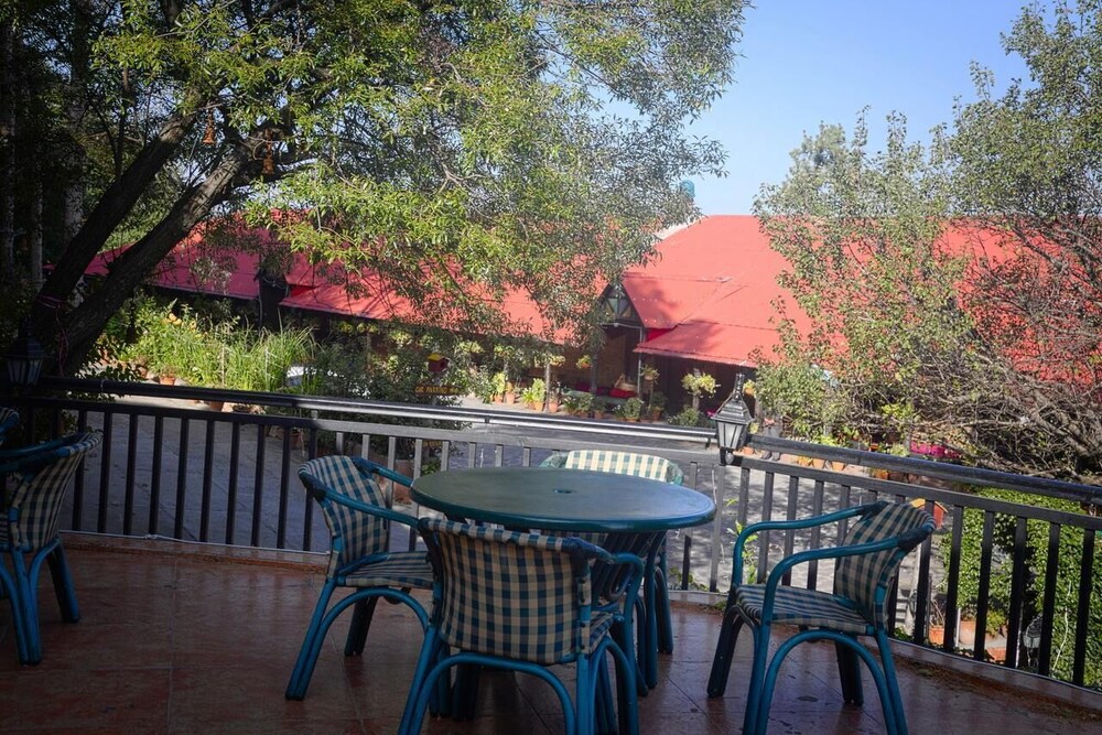 Shangrila Resort Hotel 32/50