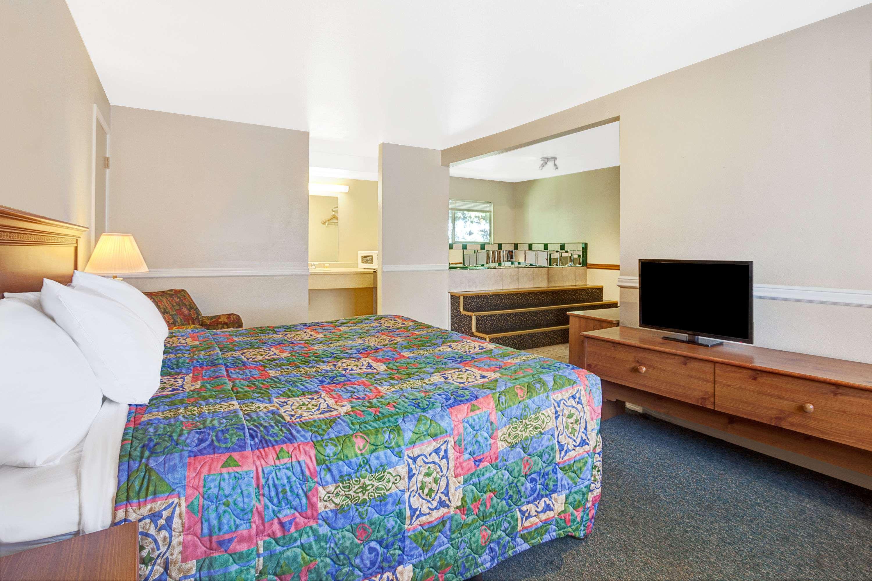 Days Inn Everett — foto 4