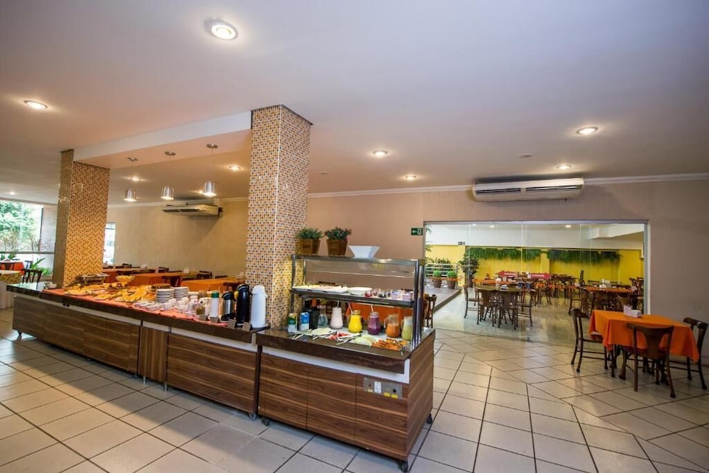 HOTEL METROPOLITANO 24/26