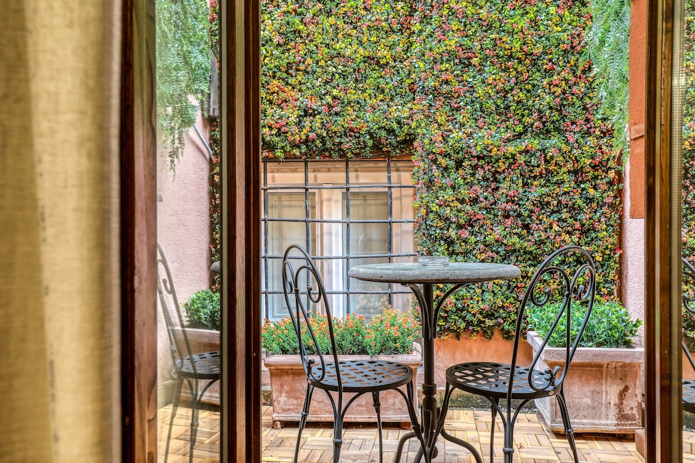 Luxury Navona 51/58