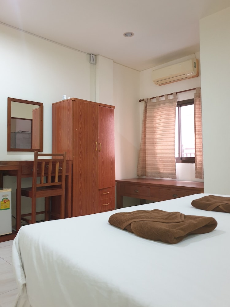 Penzy Guest House 18/39
