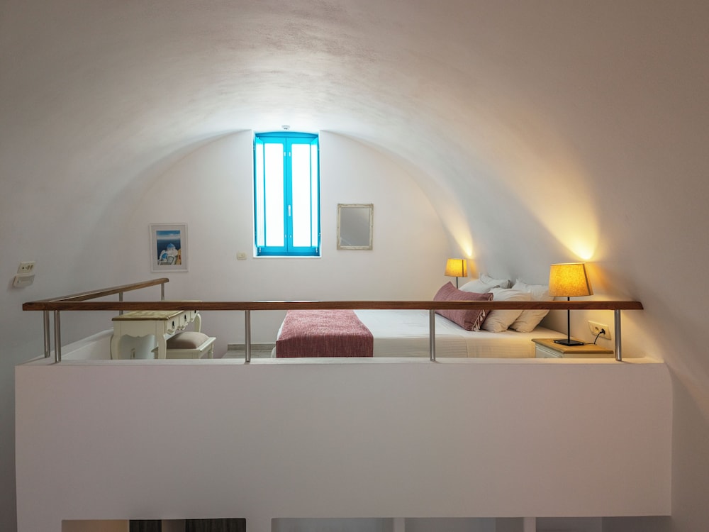 فيلا بريميوم بسرير كينج بإطلالة على البحر بمسبح خاص، Desiterra Santorini 9/10