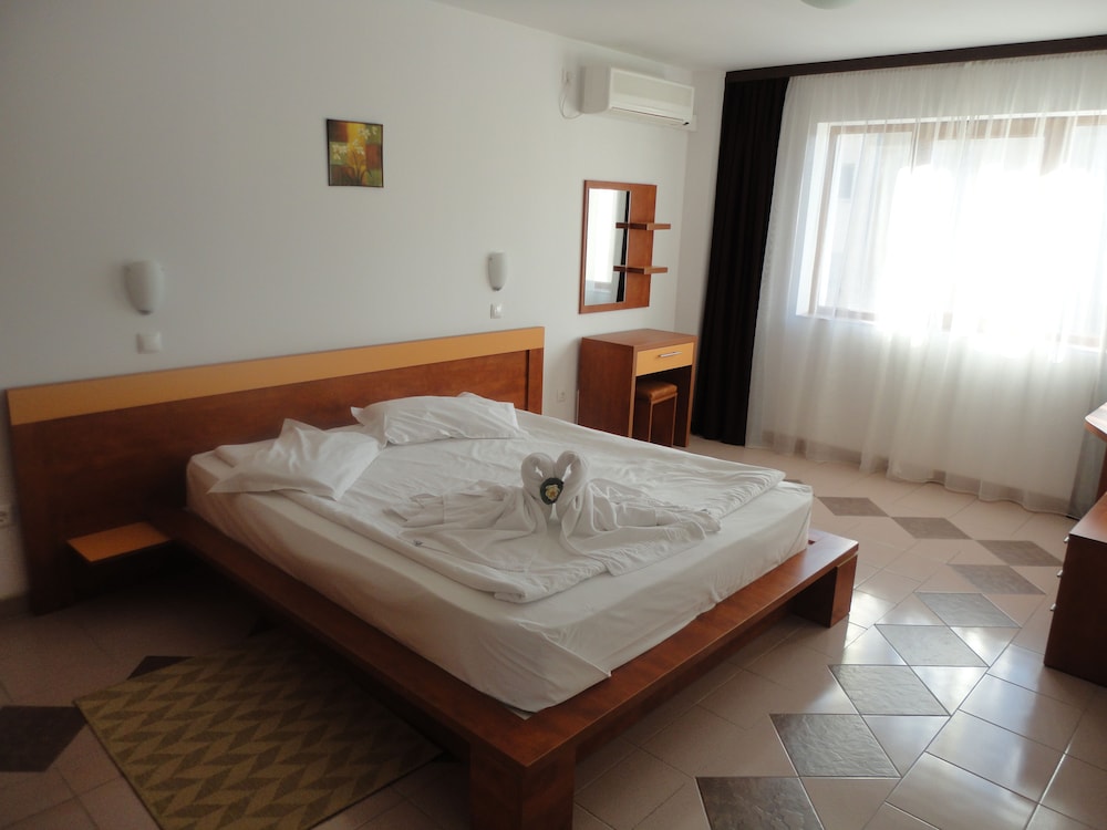 Arion Hotel 10/50