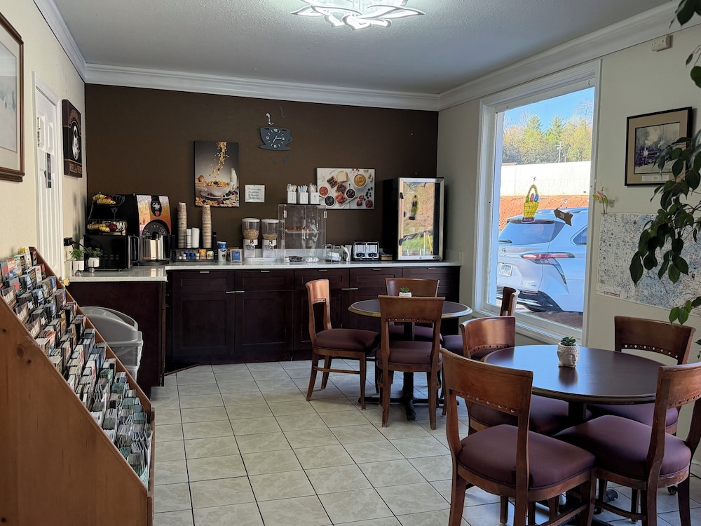 Mountain Valley Inn Dillard 42/62